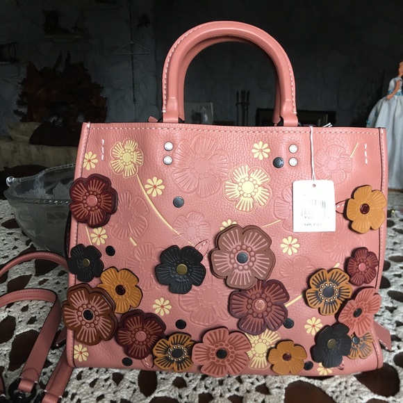 Coach 1941 30 Rogue Melon Tea Rose - Picture 2 of 10